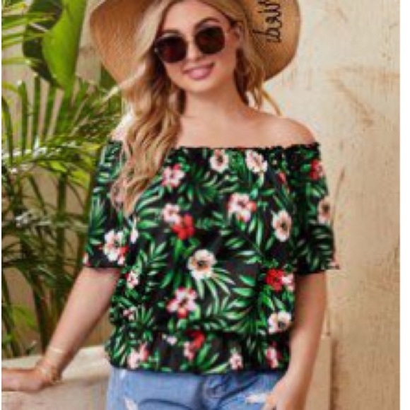 SHEIN Tops - SHEIN Blue Smocked Short Sleeve Blouse